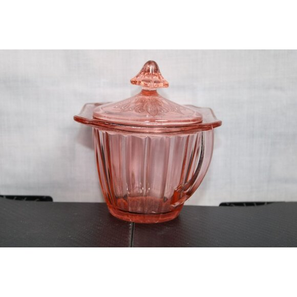 Beautiful Pink Glass Sugar Dish With Intricate Design - Picture 3 of 7